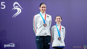 podium jr sfe06501 copia simone ferraro ph copia